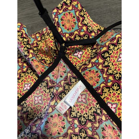 NWT Xhilaration Women's Ruffle Multicolor Pocketed Romper Size XL - Picture 3 of 7